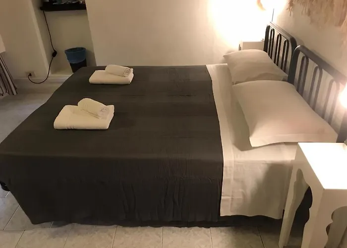 Camere Carlo Vernazza