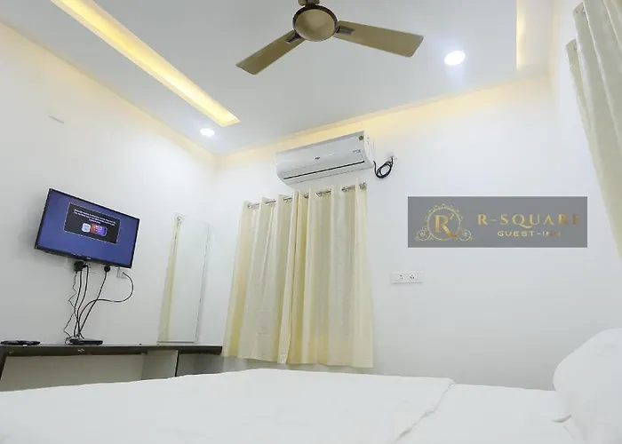R Square Guest Inn