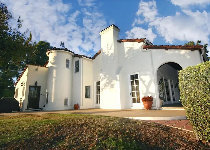 The Patrician Hollywood Universal Pasadena