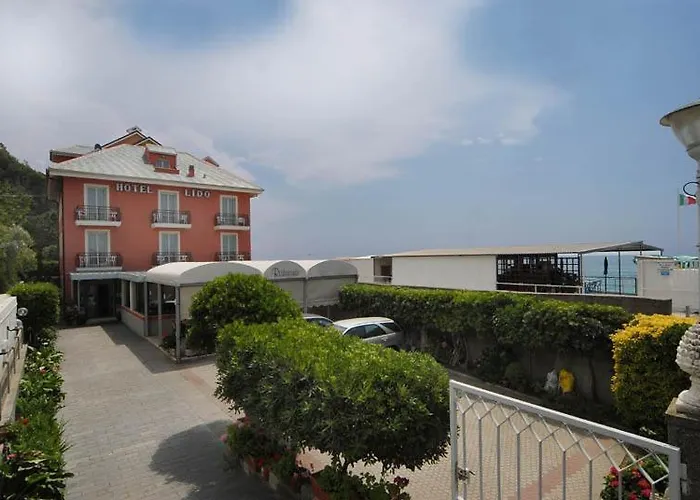 Hotel Lido Deiva Marina