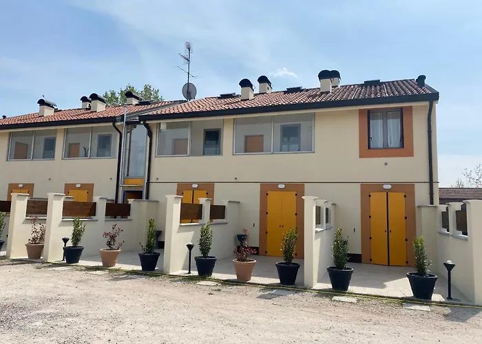 Aparthotel Gold Oasi - Business Solution Ferrara