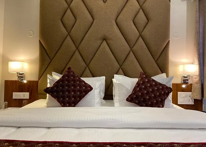 Le Shiv Executive Suite