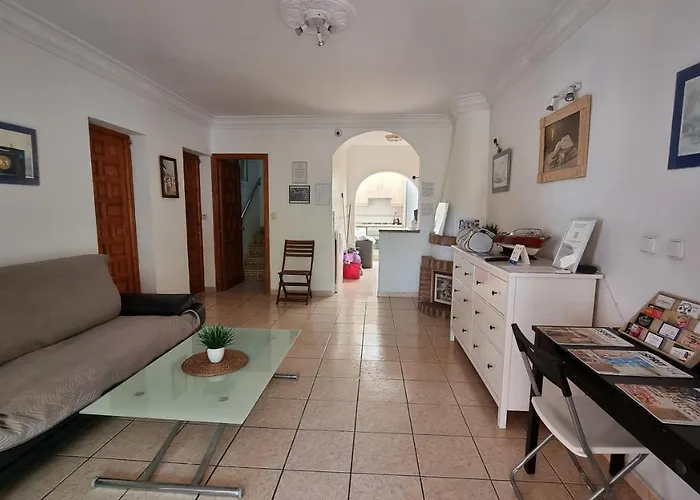 Roberto Guest House Casa Compartida Benalmádena