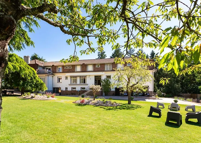 Hotel De La Pommeraie