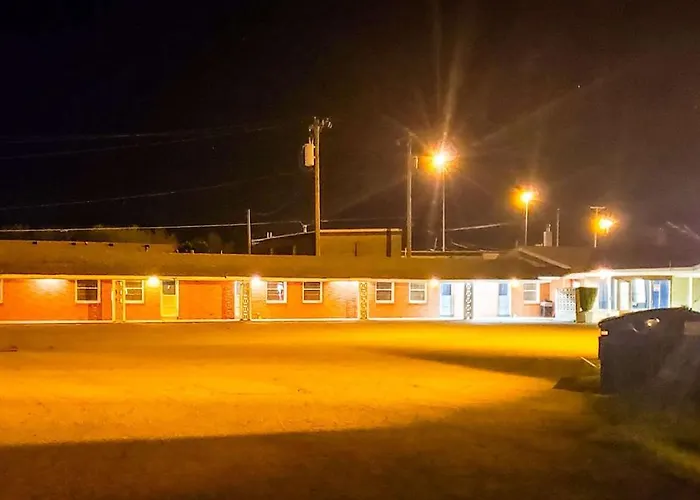 Magnuson Hotel Wauseon