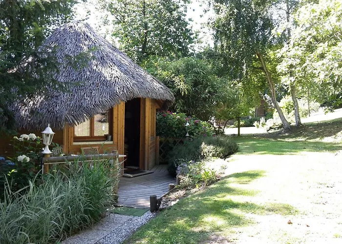 La Cabane De Cecile-La Hutte