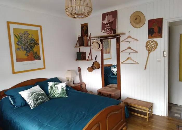 Chambre César B&B- au 1er - Villa Chaumonty Périgueux