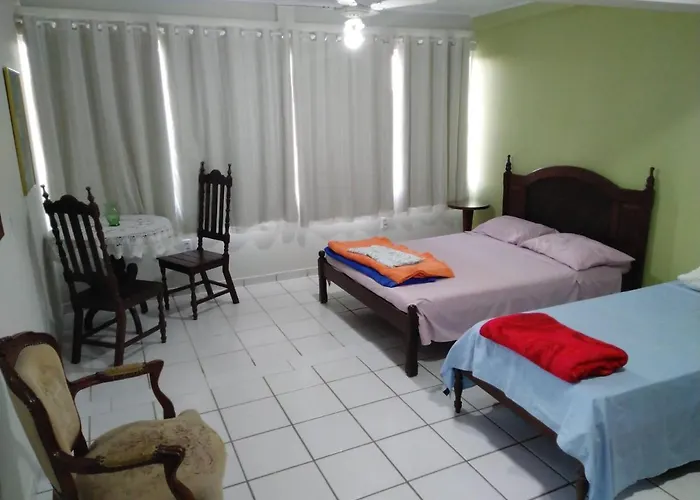 Quartos em casa próxima à praia Vila Velha 