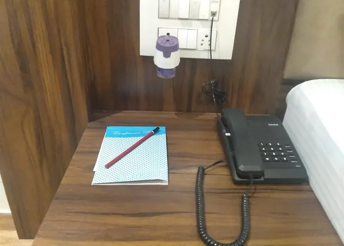Hotel Shiv Sangram