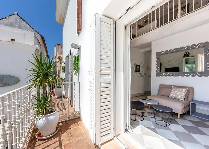 Hotel La Casa de la Favorita Tarifa