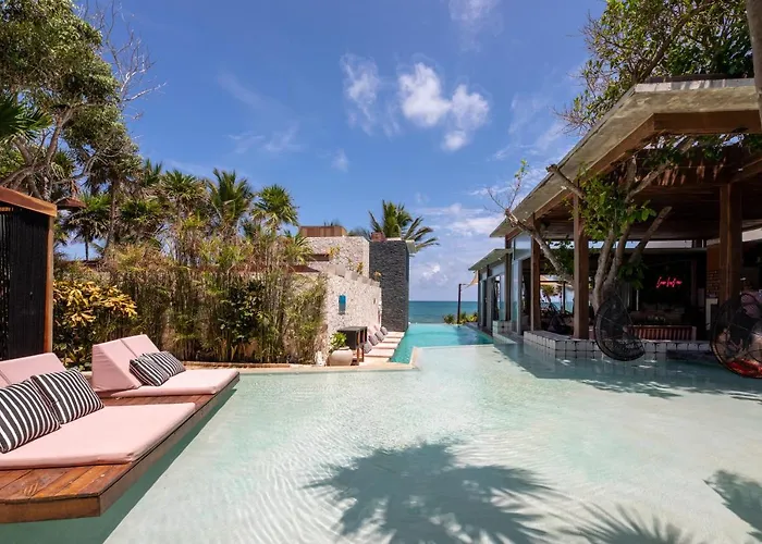 Luxury Hotels in Tulum near Cenote Zacil-Ha