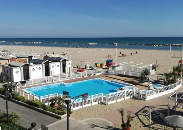 Hotel Reve