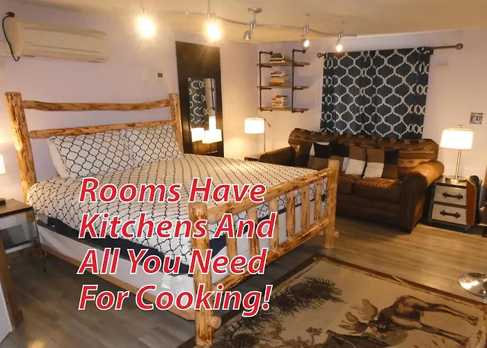 Yellowstone Motel - Adults Only - All Rooms Have Kitchens West Yellowstone
