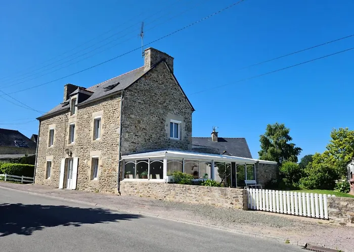 Bleu Outremer Saint-Cast-le-Guildo