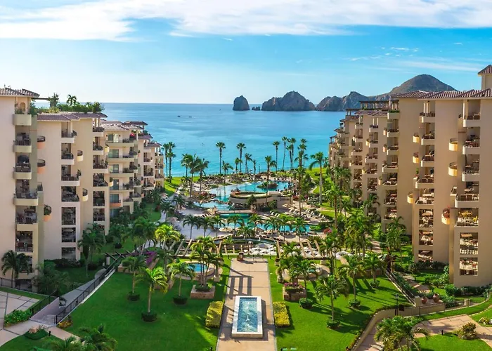 Luxury Hotels in Cabo San Lucas near Flora Farms