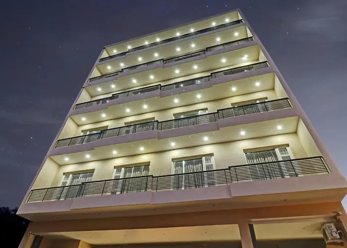 Treebo Kamron Regency Sector 80