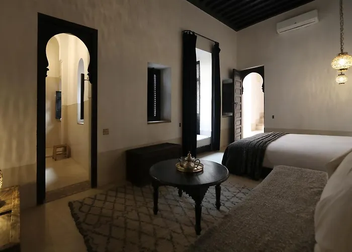 Riad Azzouna 13