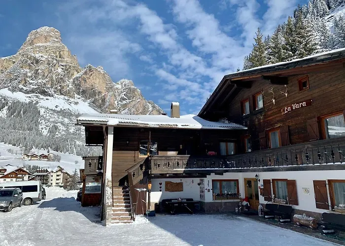 Garni La Vara Corvara In Badia