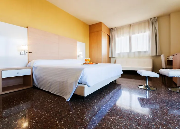 Hotel Fontana Plaza