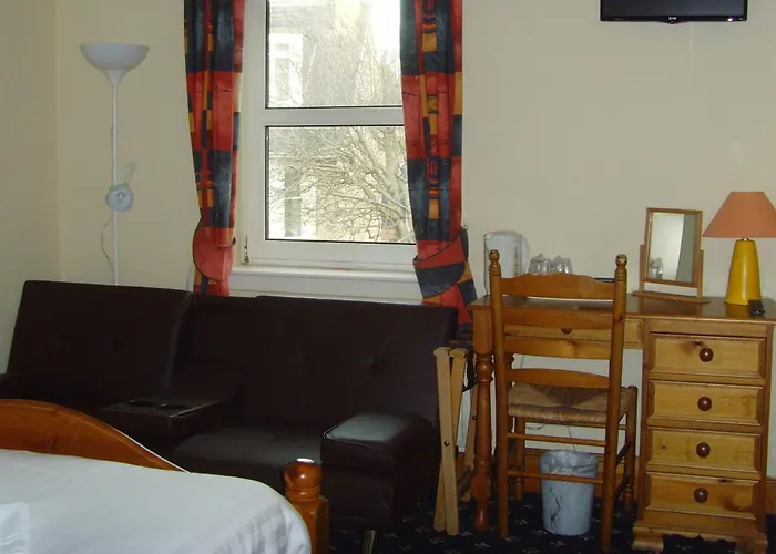Twin Lions Hotel