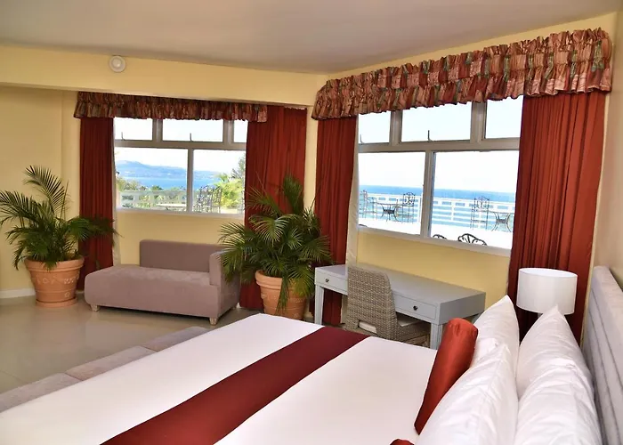 Hotel Grand A View Montego Bay