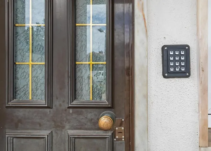 Encarnacao Home Lisboa