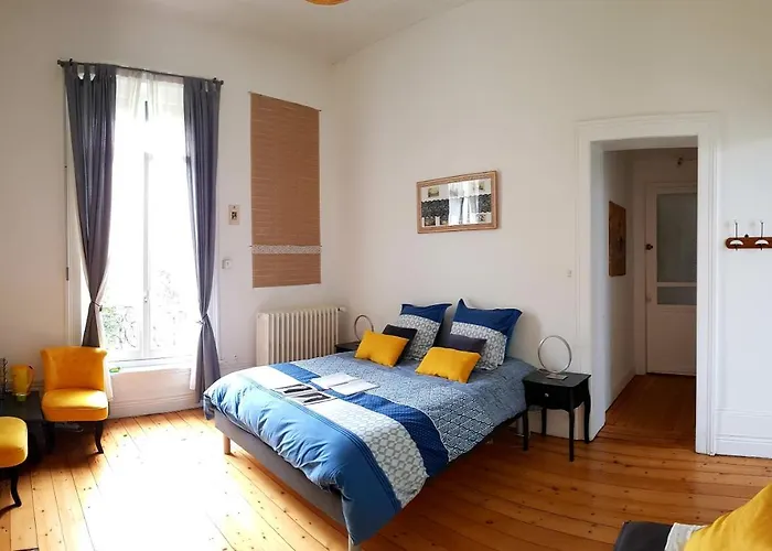 La Maison Des Dentelliers