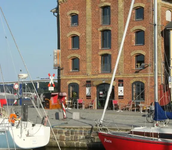 Hotel Alter Hafenspeicher Stralsund