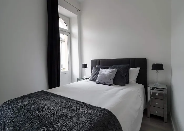 Executive Double Room With En-Suite In Guest House City Centre R4 Luxemburg