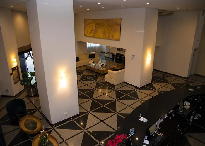 Elo Hotel