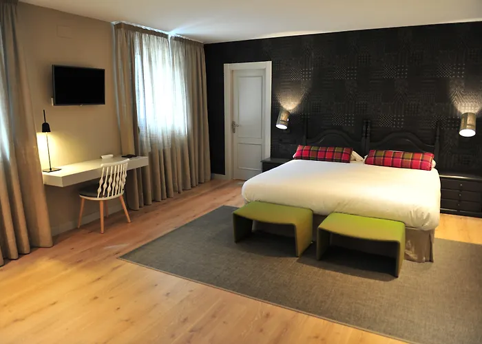 Hostal Lola Isaba