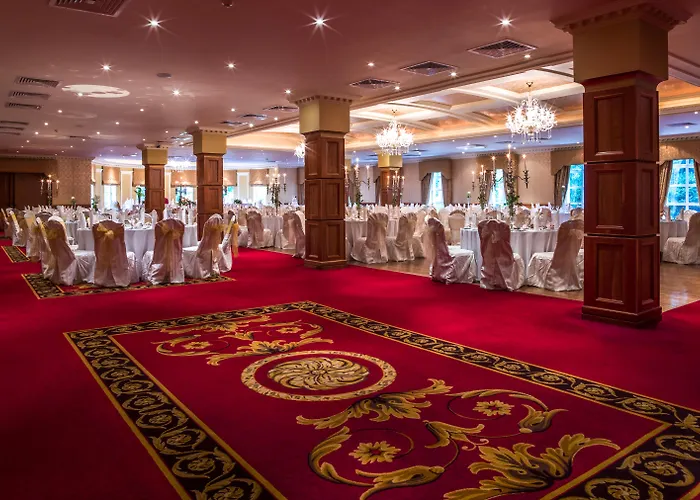 Cork's Vienna Woods Hotel&Villas