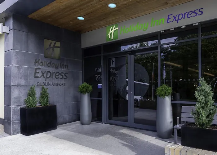 Holiday Inn Express Dublin-Airport By Ihg