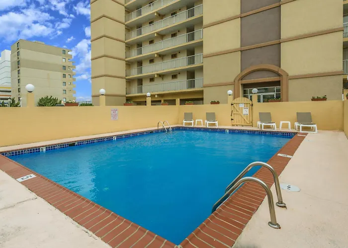 Aquarius Oceanfront Hotel Virginia Beach