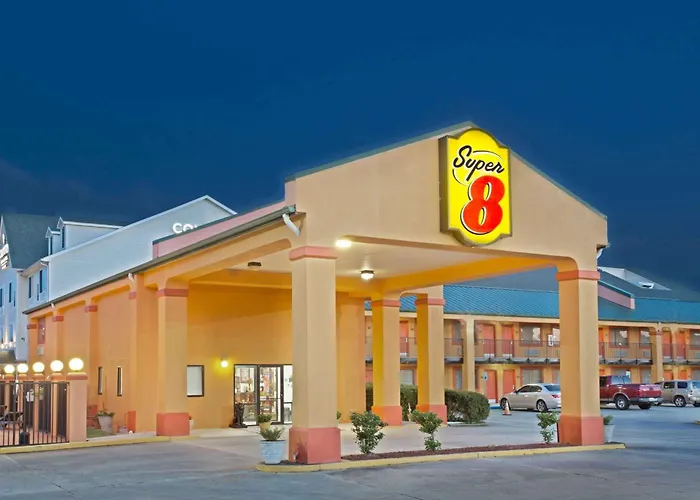 Super 8 By Wyndham Covington