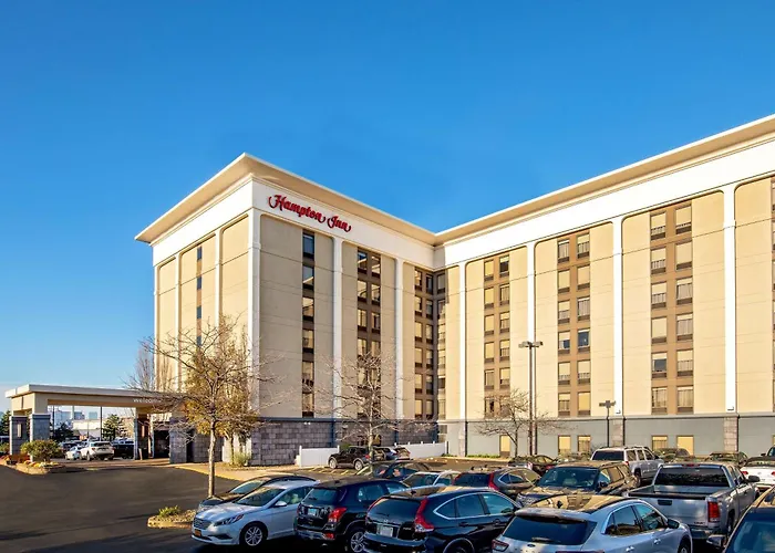 Hampton Inn Boston Logan Airport