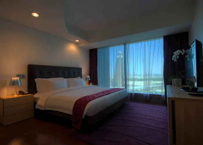 Jumeirah Living World Trade Centre Dubai