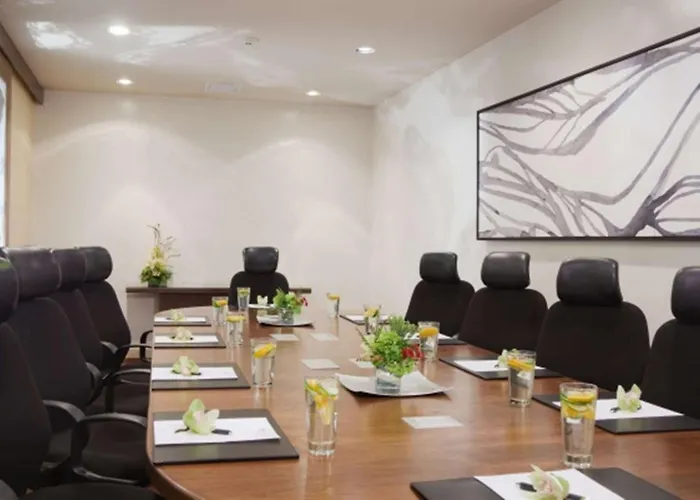 Doubletree By Hilton Monrovia - Pasadena Area Hotel