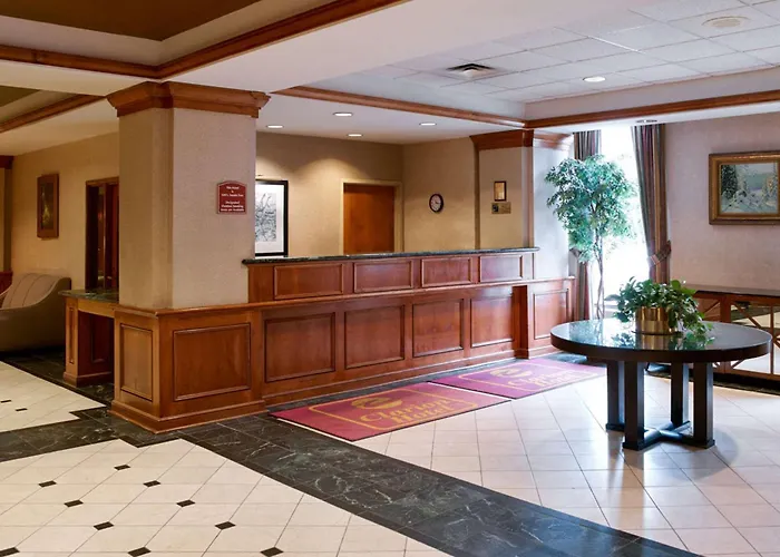 Clarion Hotel Portland Airport Me