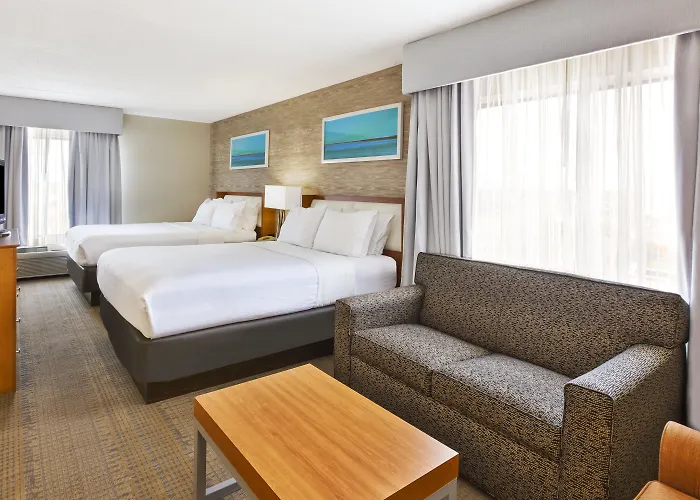 Holiday Inn & Suites Bolingbrook By Ihg