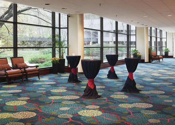 Doubletree By Hilton Kansas City - Overland Park