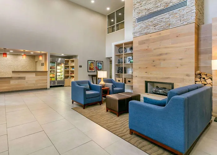 Comfort Inn & Suites Nashville Franklin Cool Springs