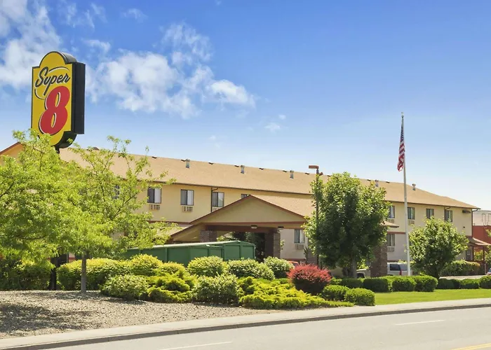 Super 8 By Wyndham Kennewick Motel