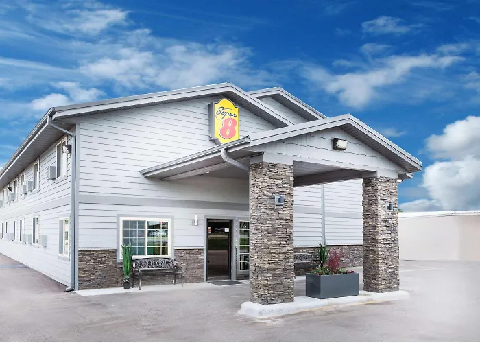 Super 8 By Wyndham Spencer Hotel