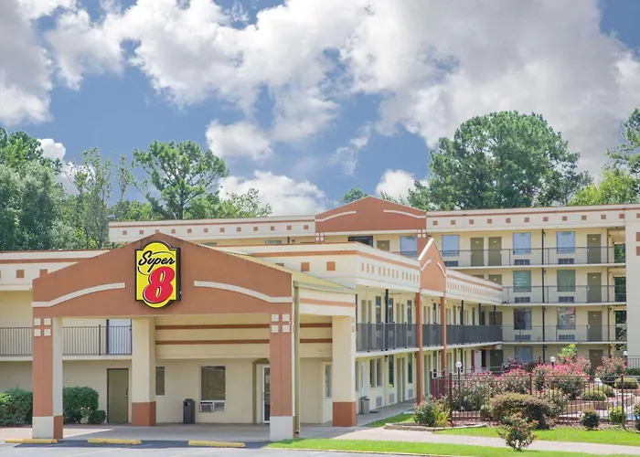 Super 8 By Wyndham Jasper Hotel