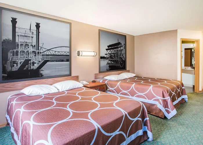 Super 8 By Wyndham Prairie Du Chien