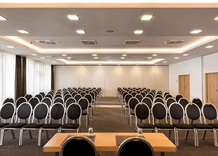 Sunday Hotel Bielefeld Johannisberg