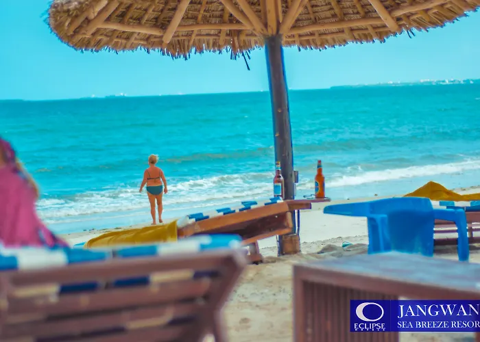 Best Western Jangwani Sea Breeze Resort