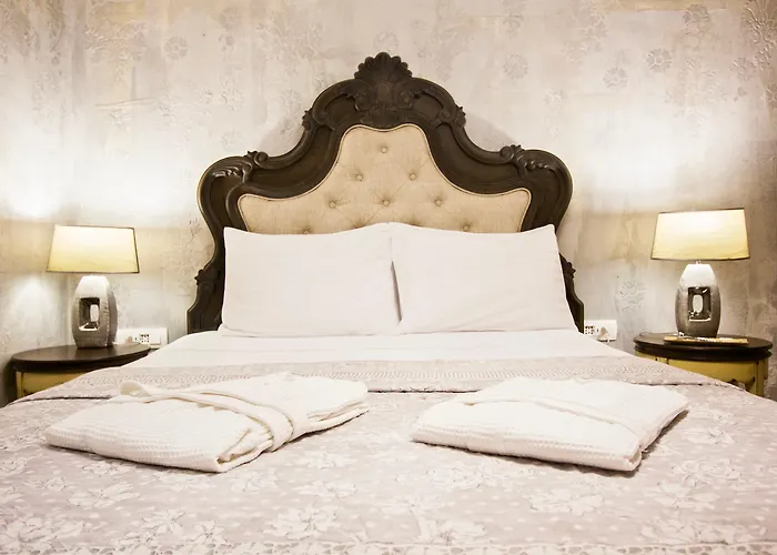 Plaza Marchi Old Town - Mag Quaint & Elegant Boutique Hotels Split