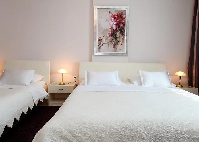 Hotel Bellevue Traù